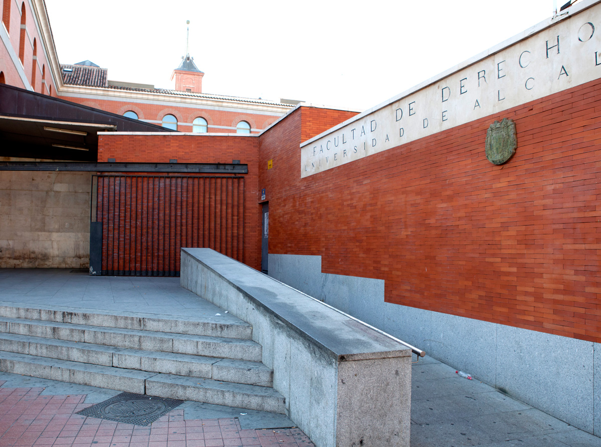 Facultad de Derecho de la UAH 
